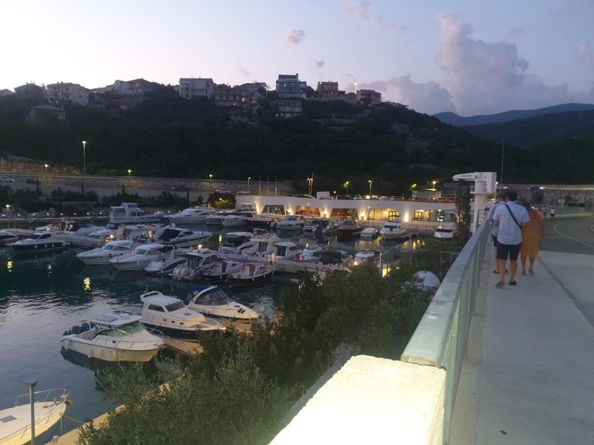 Apartman Joki Novi Vinodolski Esterno foto